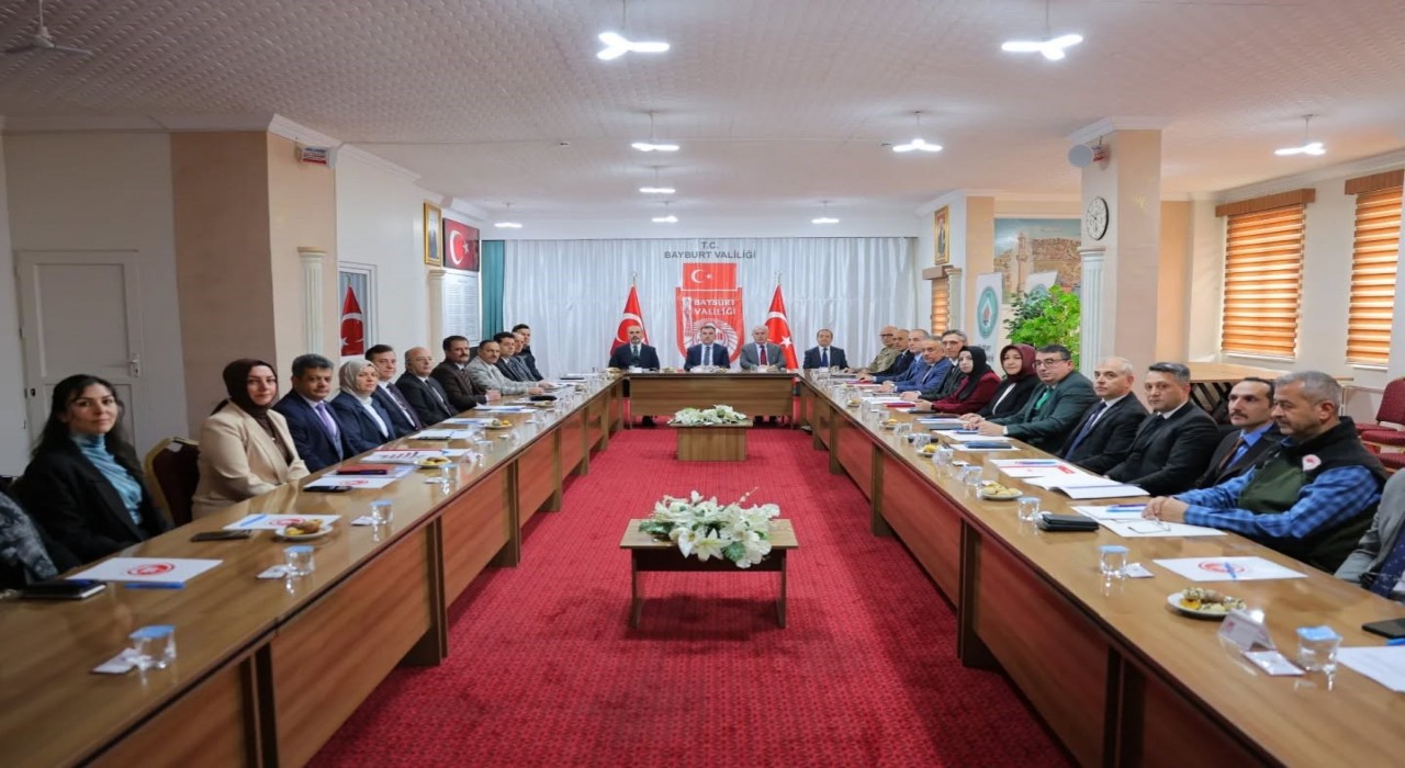 Bayburtta Ailenin Korunması ve Güçlendirilmesi Vizyon Belgesi ve Eylem Planı bilgilendirme toplantısı gerçekleştirildi