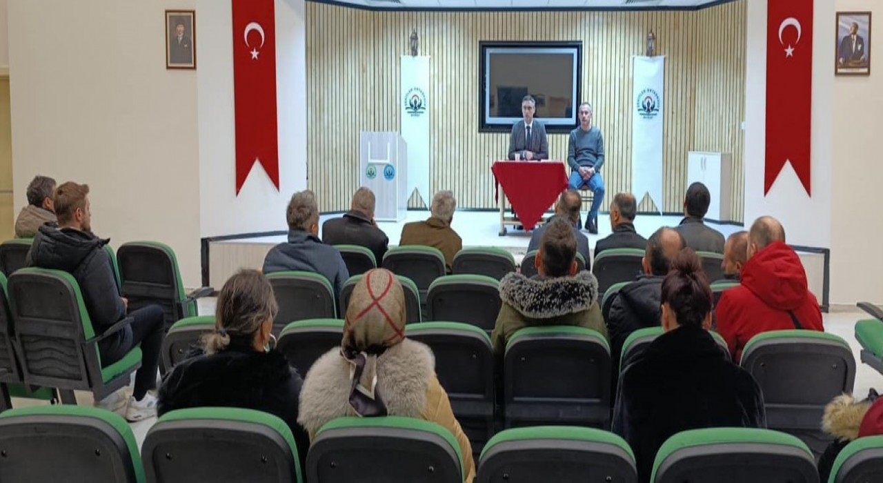 Bayburtta yapılan zümre toplantısında akademik başarıyı artırma hedeflendi