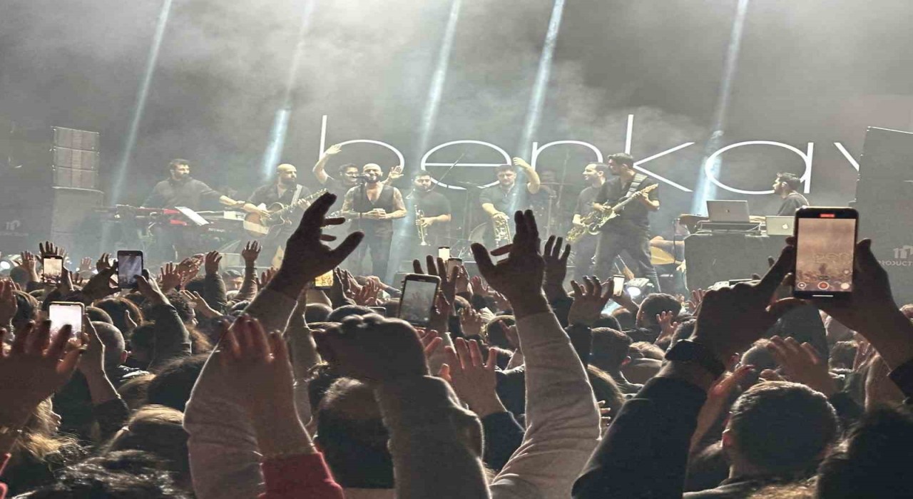 Berkaydan Sevgililer Gününe özel konser
