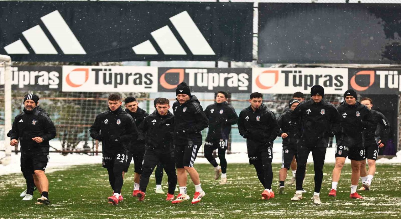 Beşiktaş, Trabzonspor maçı hazırlıklarını sürdürdü