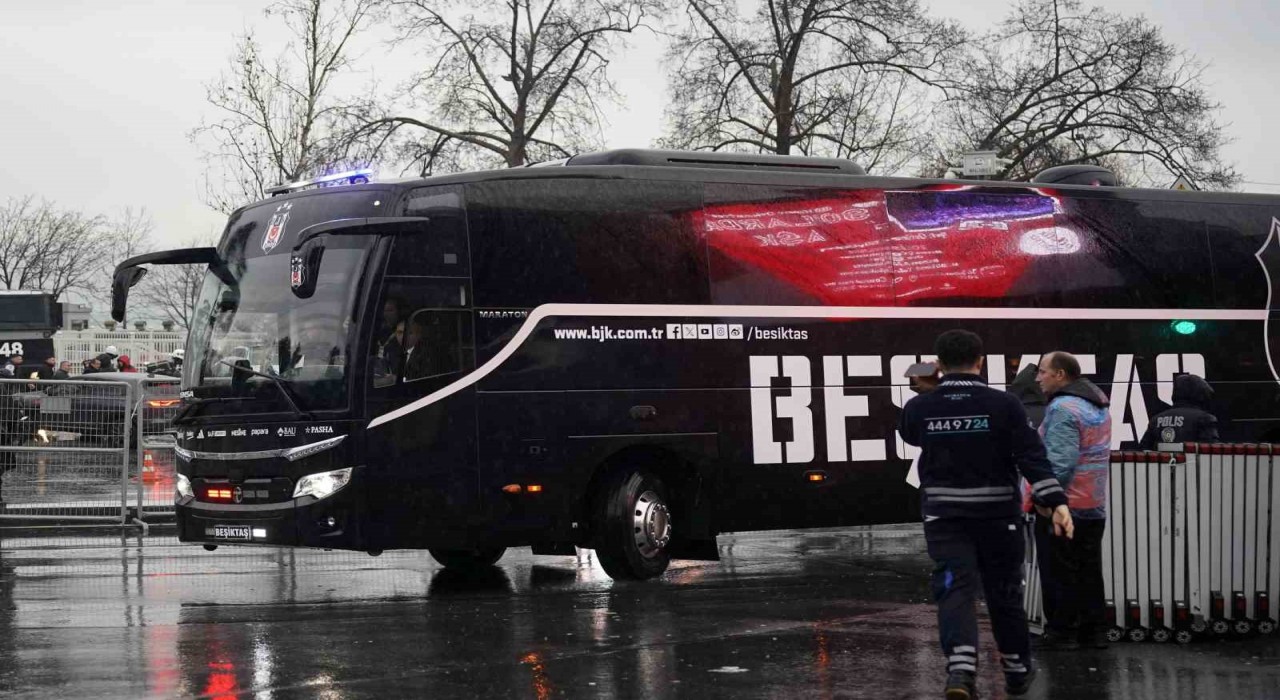 Beşiktaş, Trabzonspor maçı için stada geldi