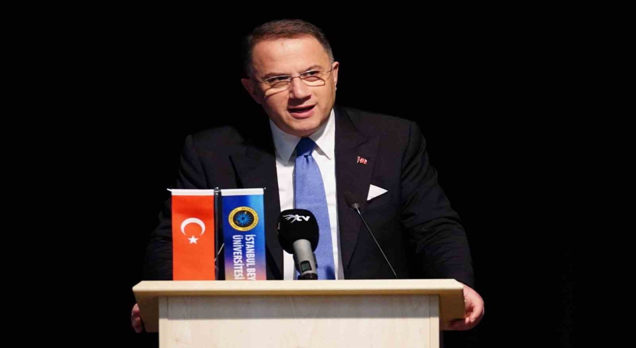 Beylikdüzü Belediye Başkanı Mehmet Murat Çalık Türkiye Göç Konferansına katıldı