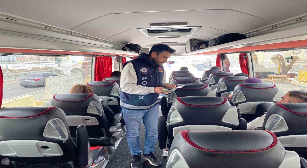 Bilinçli Yolcular, Uyuşturucusuz Yollar