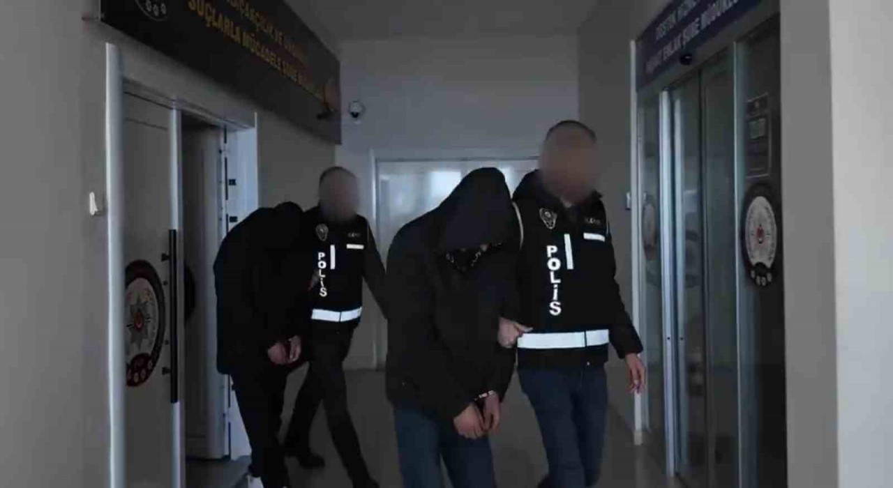 Bingölde dolandırıcılık suçundan 3 şüpheli yakalandı