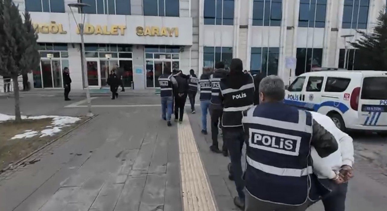 Bingölde hırsızlık zanlısı 6 şüpheli yakalandı