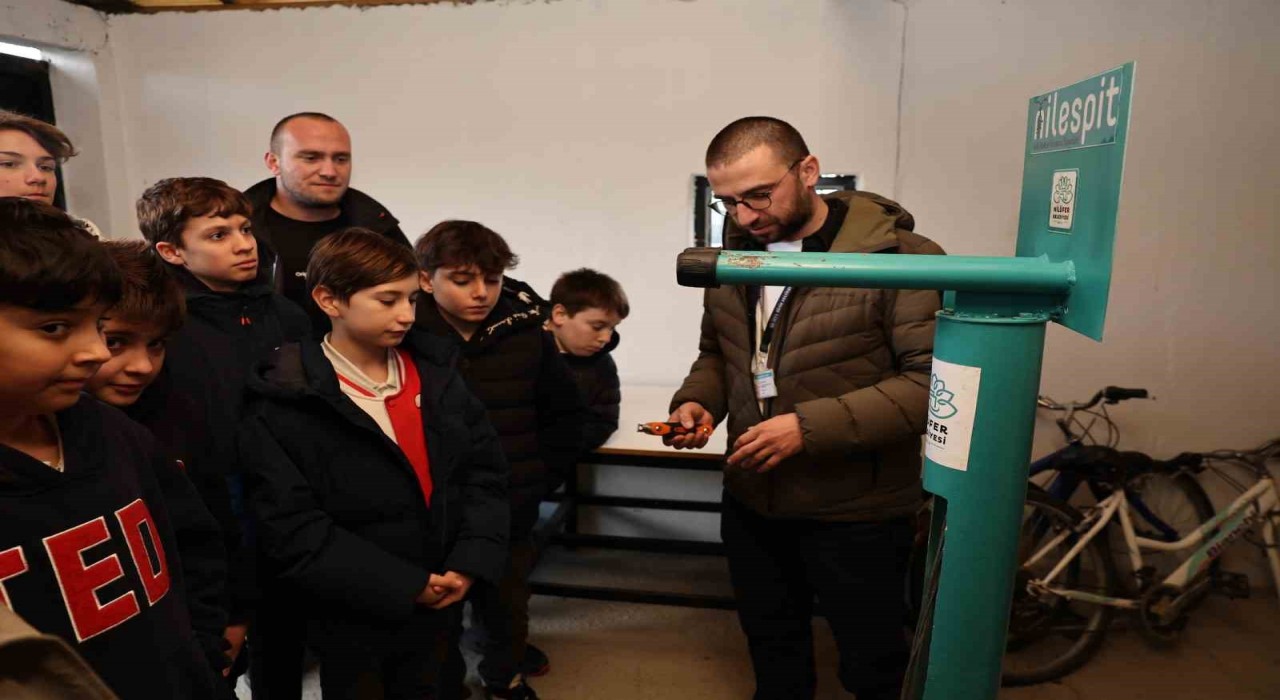 Bisiklet meraklısı öğrenciler Bisikletevinde buluştu