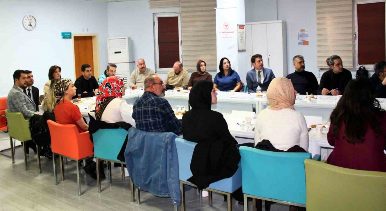 Bitliste anne ve bebek ölümleri değerlendirildi