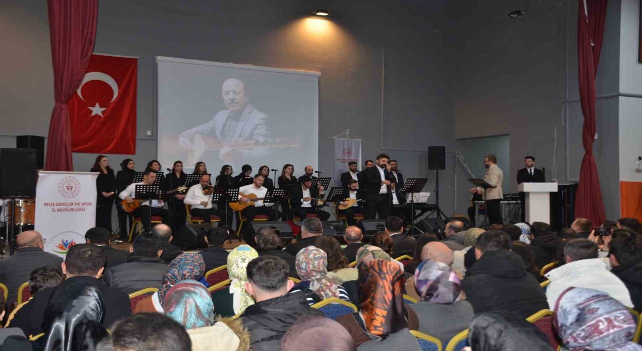 Bulanıkta Neşet Ertaşı anma gecesi düzenlendi