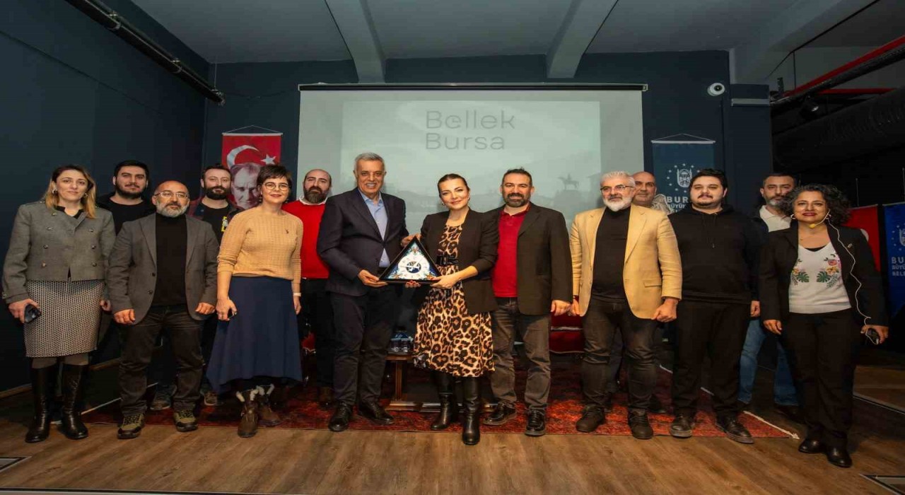 ‘Bursa Bellek- Kent Söyleşilerinin konuğu Burcu Kara oldu