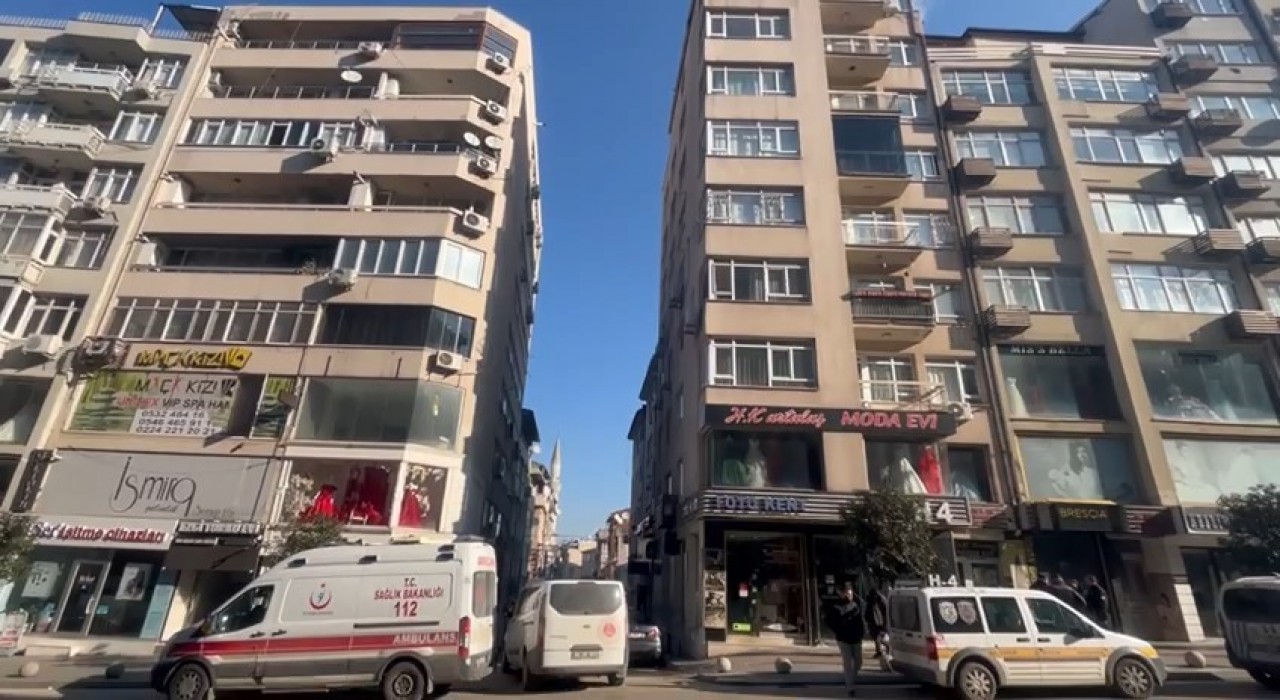 Bursada 21 yaşındaki genç kız 8. kattan düşerek hayatını kaybetti