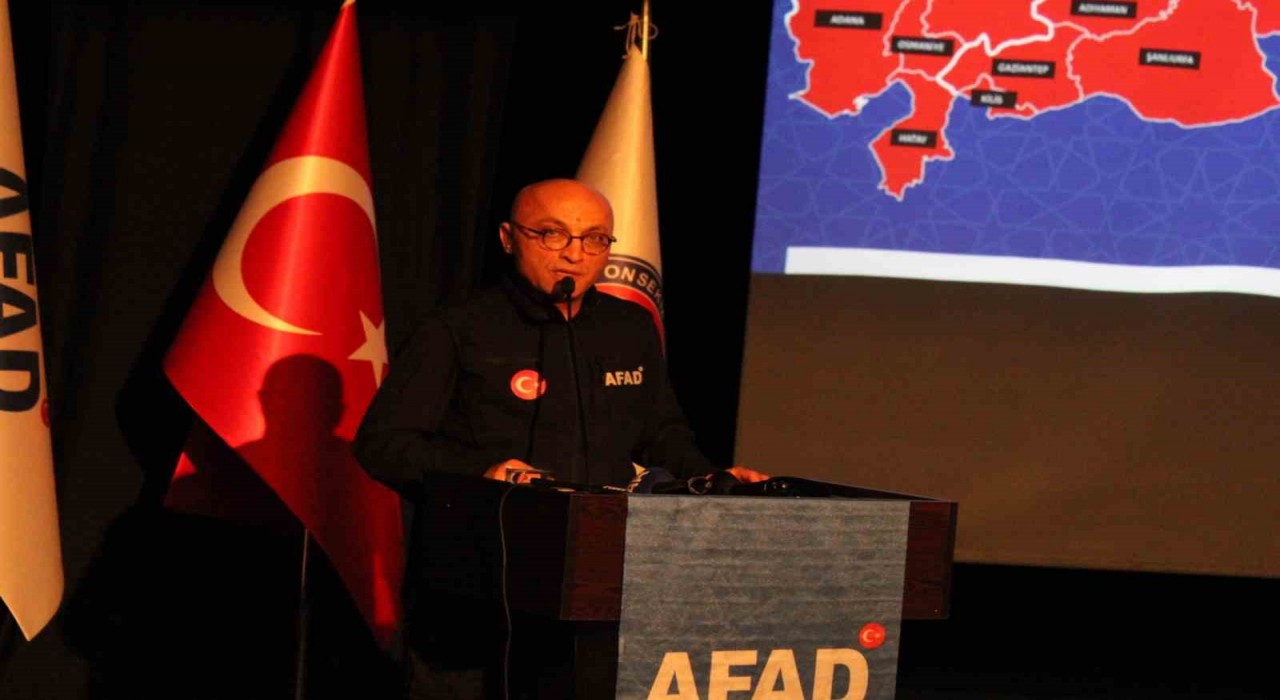 Çanakkale AFAD İl Müdürü Artun: Afet coğrafyasıyız, bunlarla beraber yaşamayı öğrenmeliyiz