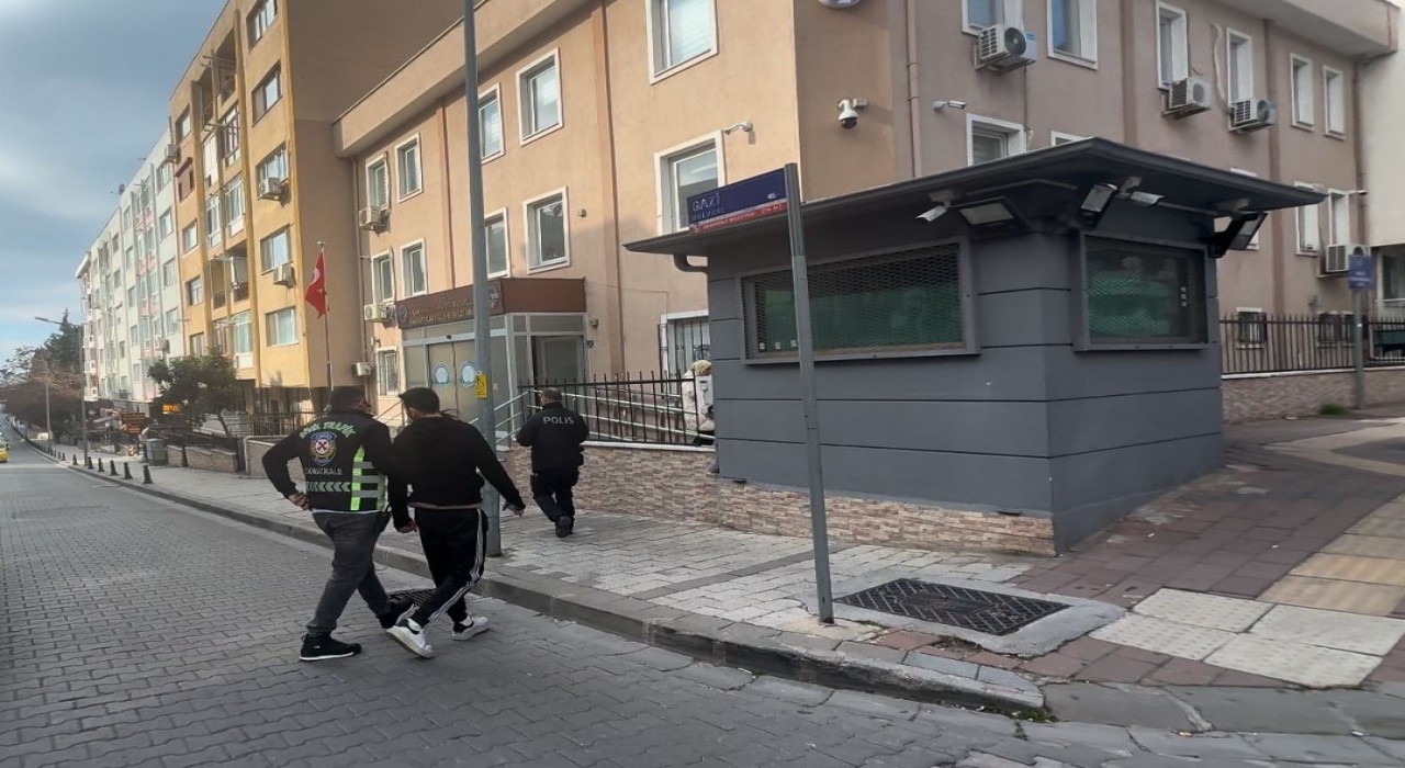 Çanakkalede Motosikletiyle tehlikeli hareketler yapıp sosyal medya hesabında paylaşan sürücüye 14 bin 69 lira ceza