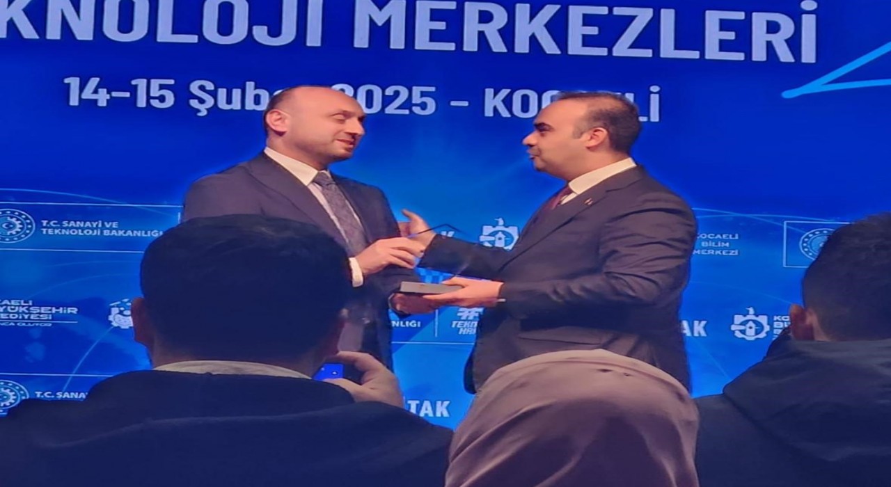 Canik Özdemir Bayraktar Keşif Kampüsü, Türkiyede yılın en başarılı keşif kampüsü seçildi
