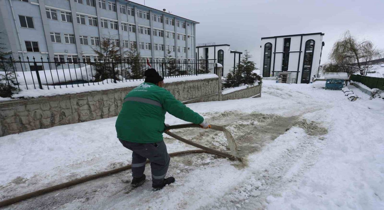 Canikte okullarda solüsyon çalışması