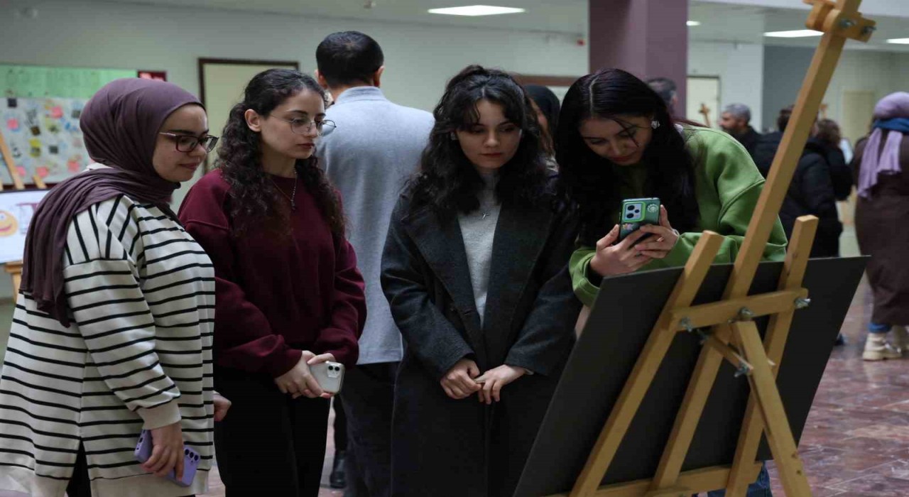 Çocuk resimlerinde eşitsizlik olgusu sergisi ziyarete açıldı