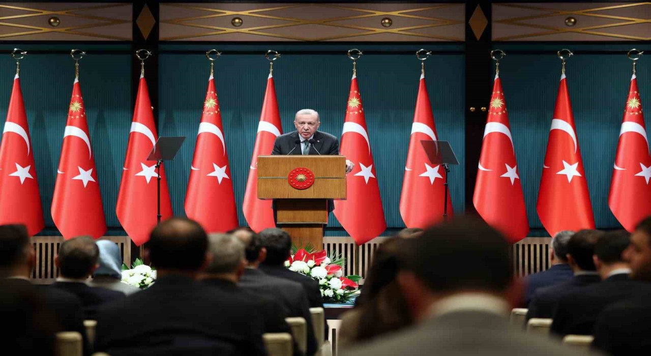 Cumhurbaşkanı Erdoğan: AB'yi içine düştüğü çıkmazdan sadece Türkiye kurtarabilir