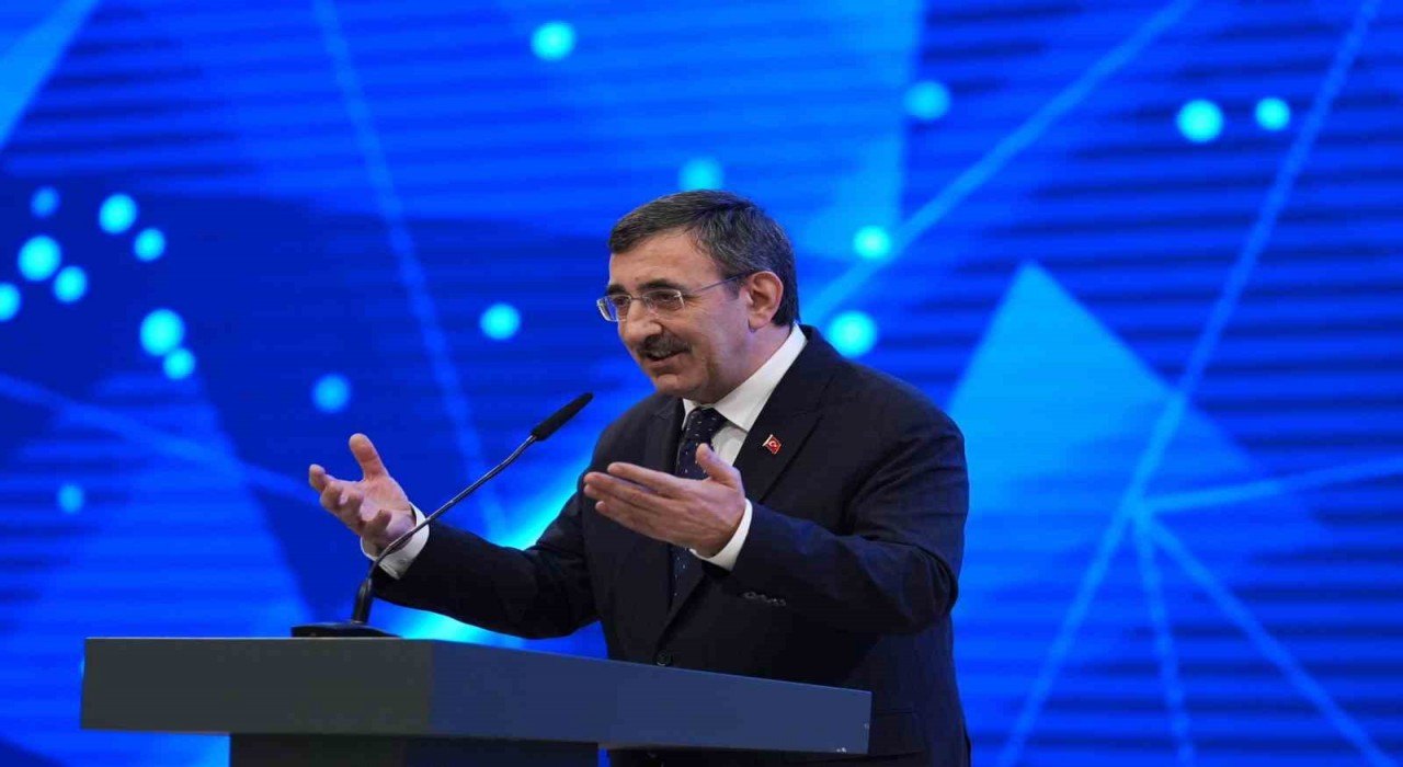 Cumhurbaşkanı Yardımcısı Yılmaz: Biz son 22 yıldır gençlerimize, çocuklarımıza büyük yatırım yaptık
