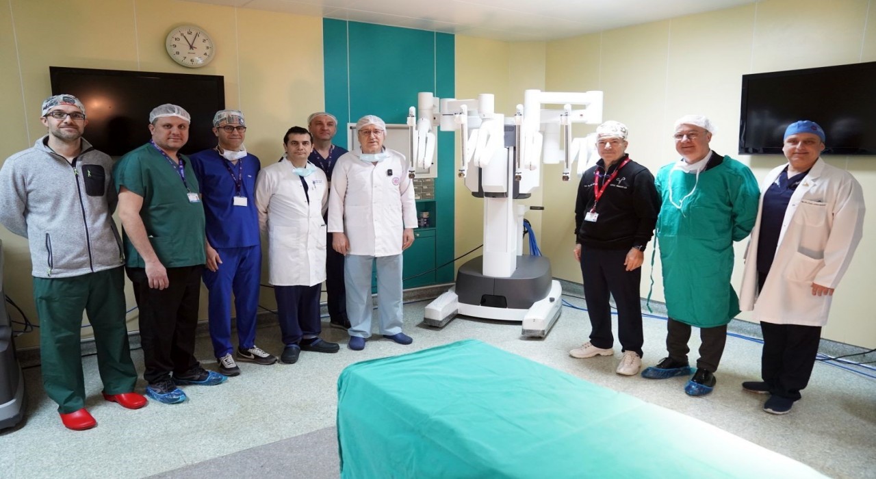 Da Vinci X Robotik Cerrahi Sisteminin son jenerasyon modeli EÜTF Hastanesine kazandırıldı