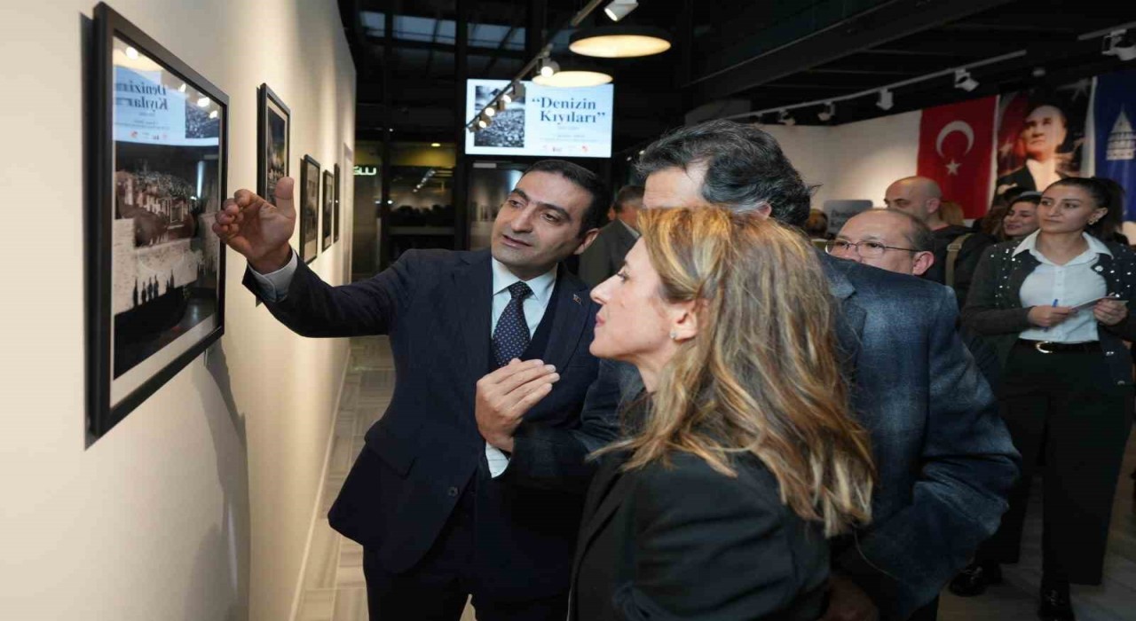 Denizin Kıyıları isimli fotoğraf sergisi Beyoğlunda sanatseverlere kapılarını açtı