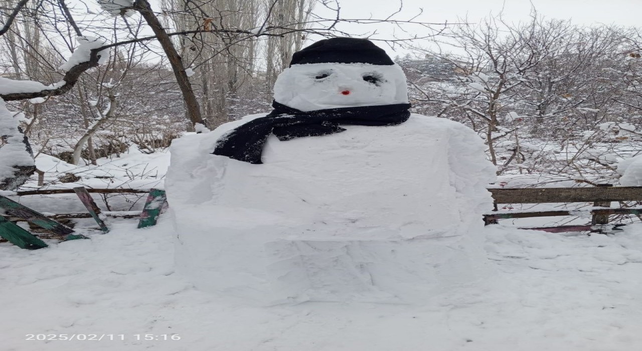 Develide kar kalınlığı 30 santime ulaştı