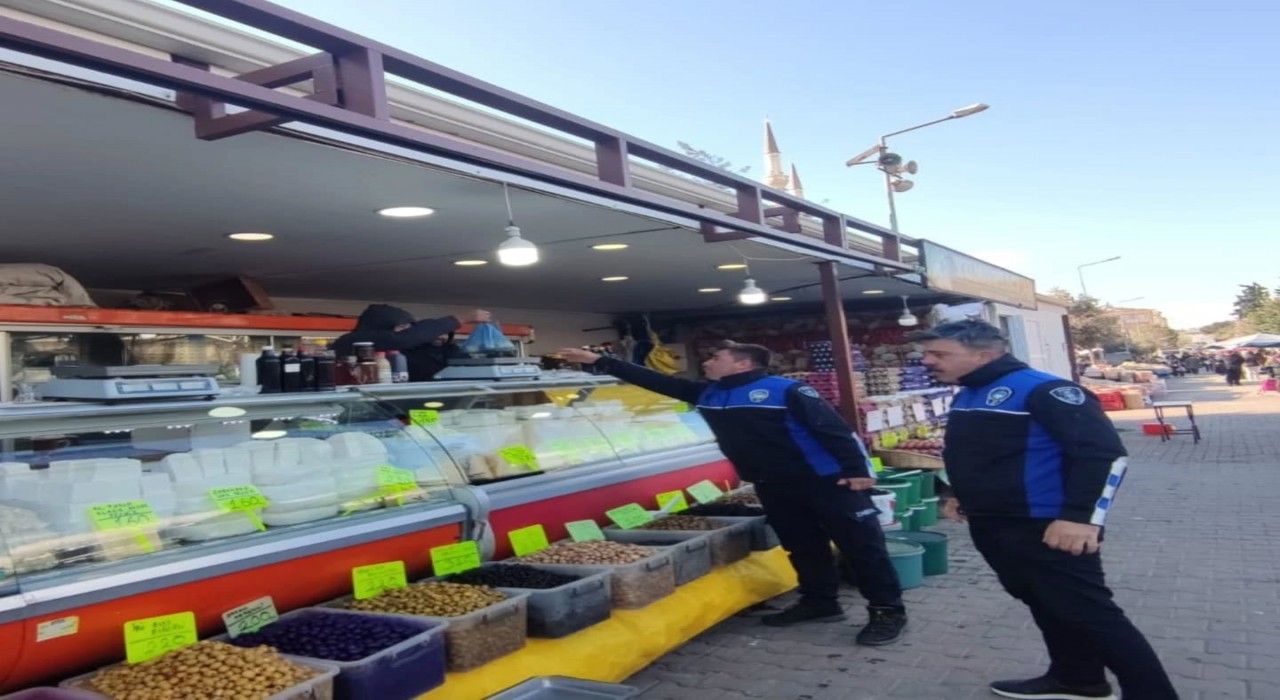 Didimde zabıta ekipleri denetimlerine devam ediyor