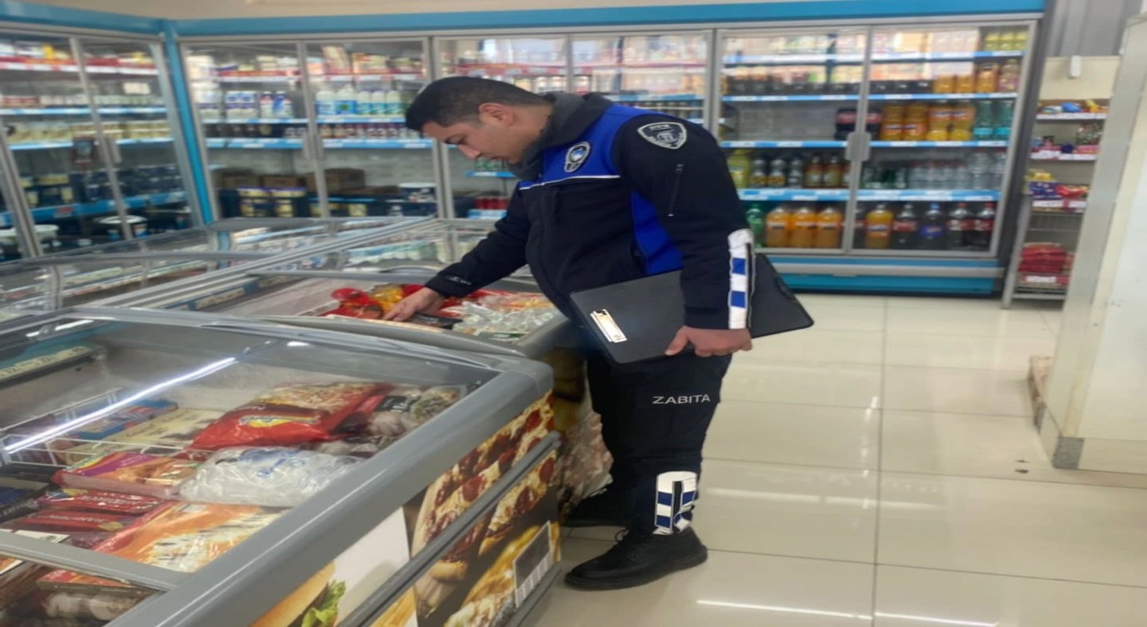 Didimde zabıta ekipleri denetimlerini sürdürüyor
