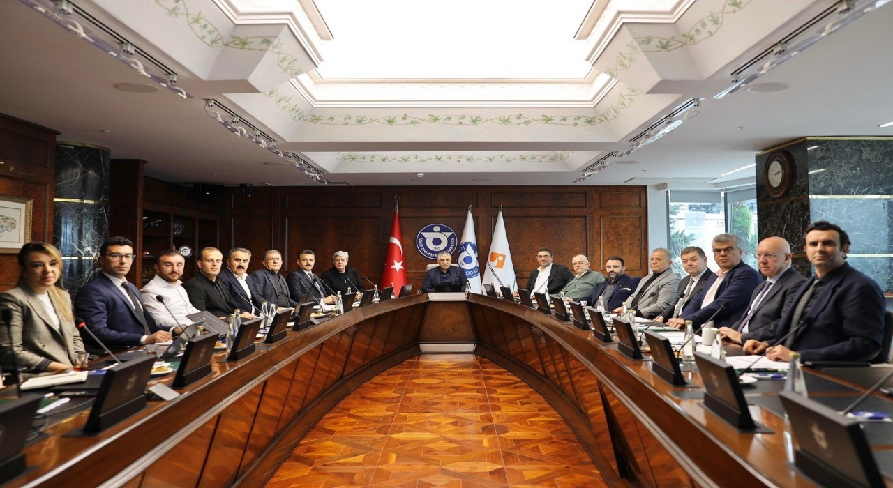 Dikilide, Avrupanın en büyük jeotermal sera kümelenmesi yükseliyor