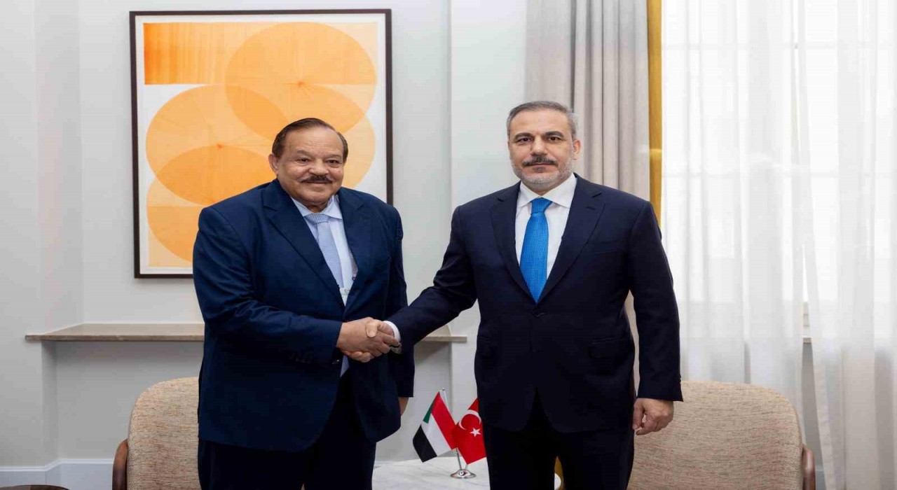 Dışişleri Bakanı Fidan, Sudan Dışişleri Bakanı El Şerif ile görüştü