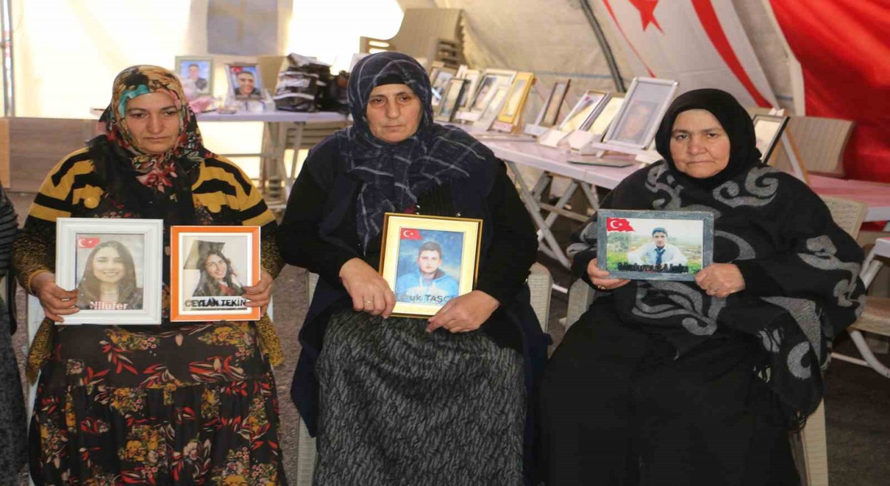 Diyarbakır annelerinden ‘terörsüz Türkiye çağrısı