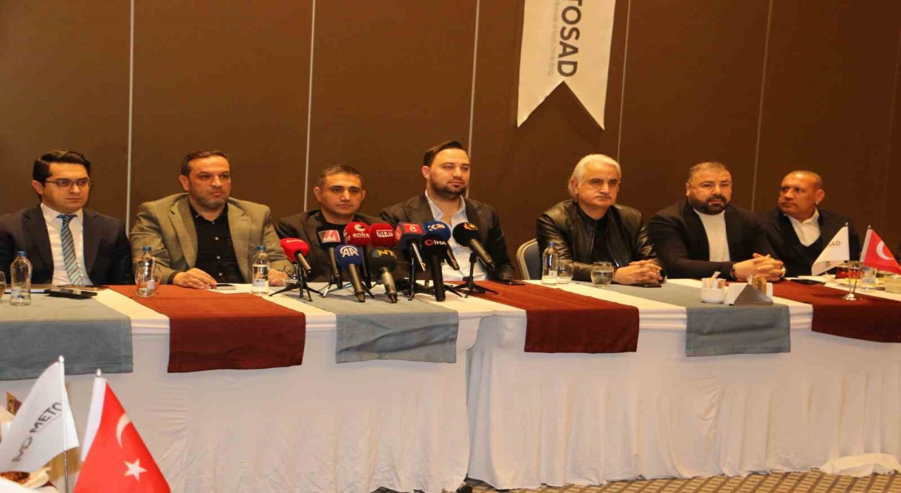 Diyarbakırda turizmciler bir araya gelerek dernek kurdu