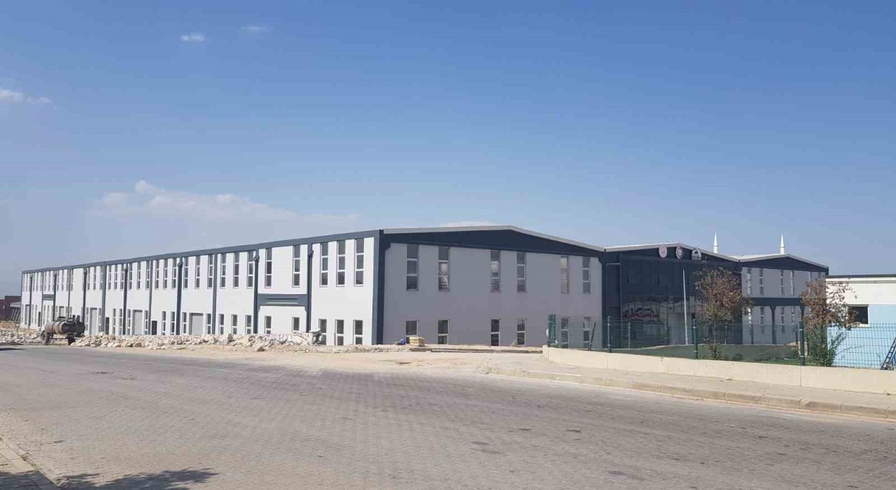 Doğu Anadolunun ilk model fabrikası Malatyada açılıyor