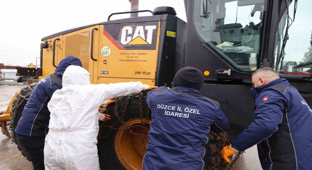 Düzce İl Özel İdaresi kar yağışı öncesi tüm hazırlıklar tamam