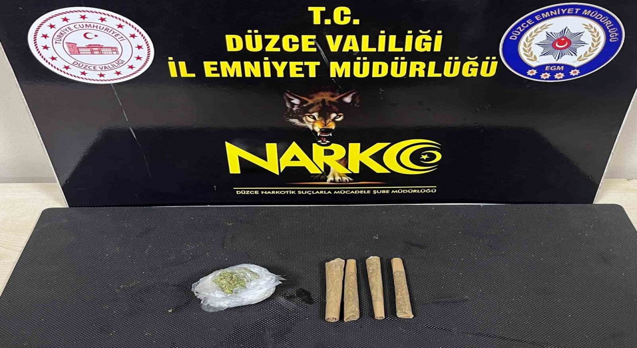 Düzcede 26 yıl kesinleşmiş hapis cezası bulunan zanlı yakalandı