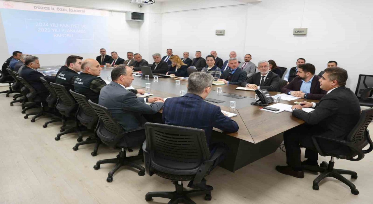 Düzcede köylerde 49 bin 385 metre içme suyu hattı yenilendi