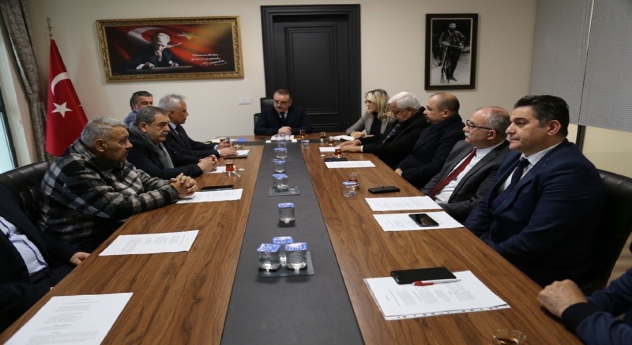 Edremitte Pazaryerleri Kurulum ve Denetim Komisyonu toplantısı gerçekleştirildi