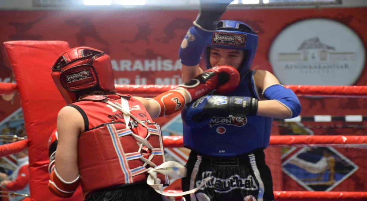 Ege Bölgesi Muaythai Şampiyonası Afyonkarahisarda başladı