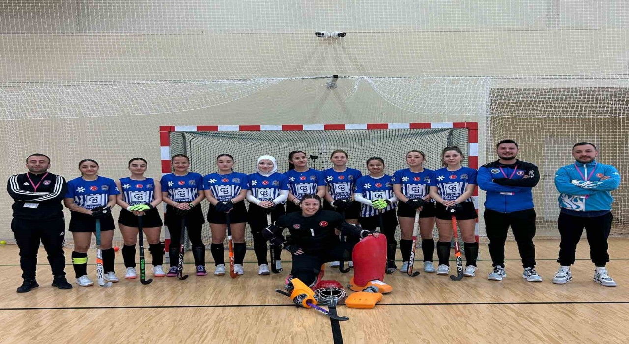 Ege Yıldızları, Avrupa Kupasına galibiyetle başladı