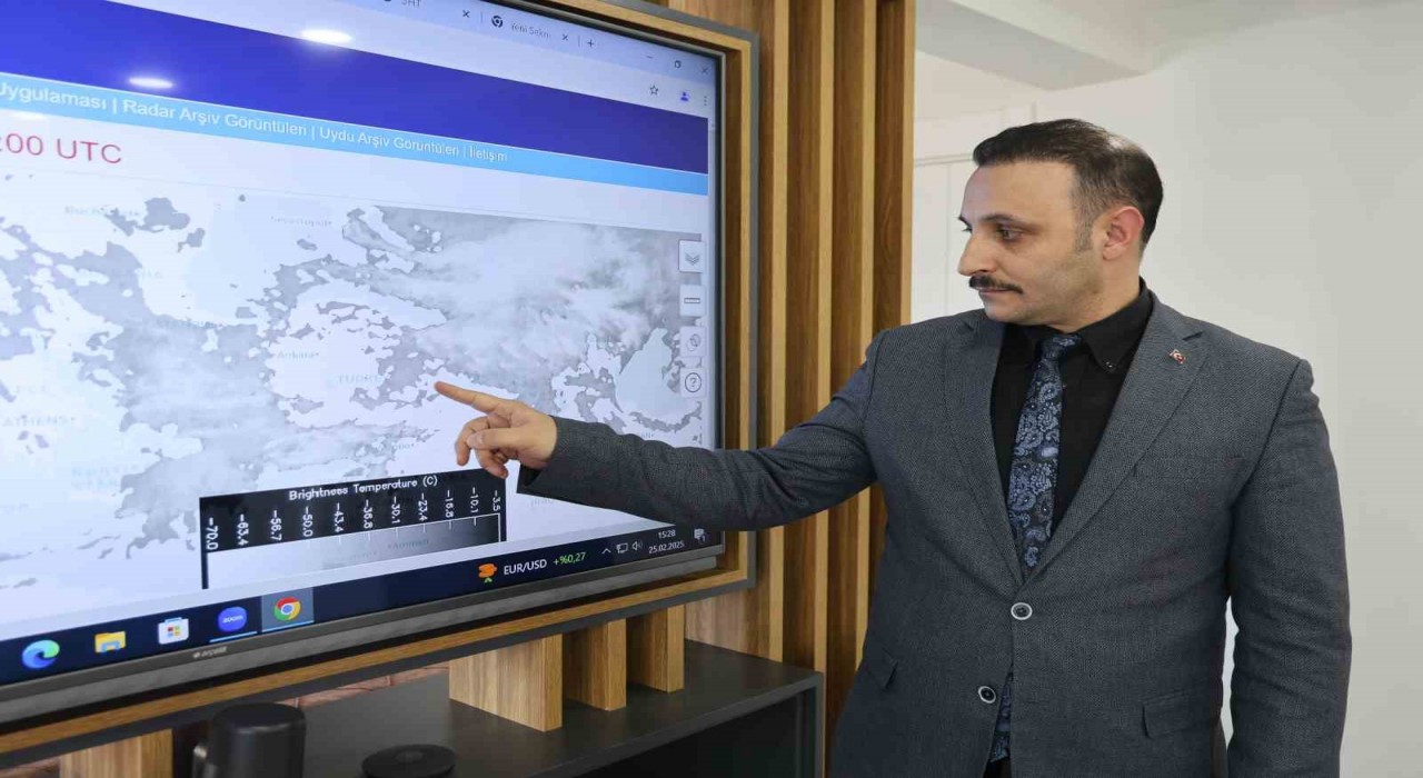 Elazığ Meteoroloji Teknik Şube Müdürü Öztürk: Hava sıcaklıkları perşembe itibarıyla mevsim normallerine dönecek
