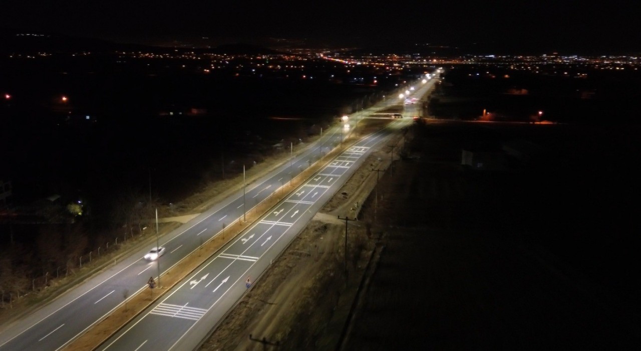 Elazığda ışıklandırılan şehirlerarası yollar daha güvenli hale getirildi