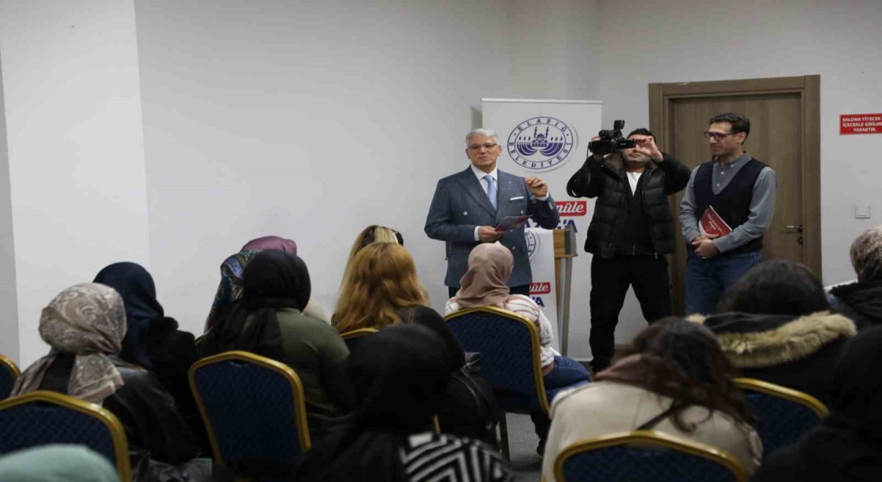 Elazığda kadınlara yönelik eğitimler sürüyor