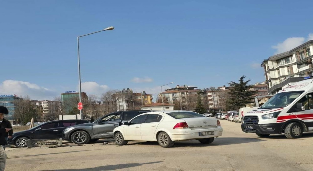 Elazığda trafik kazası: 1 yaralı