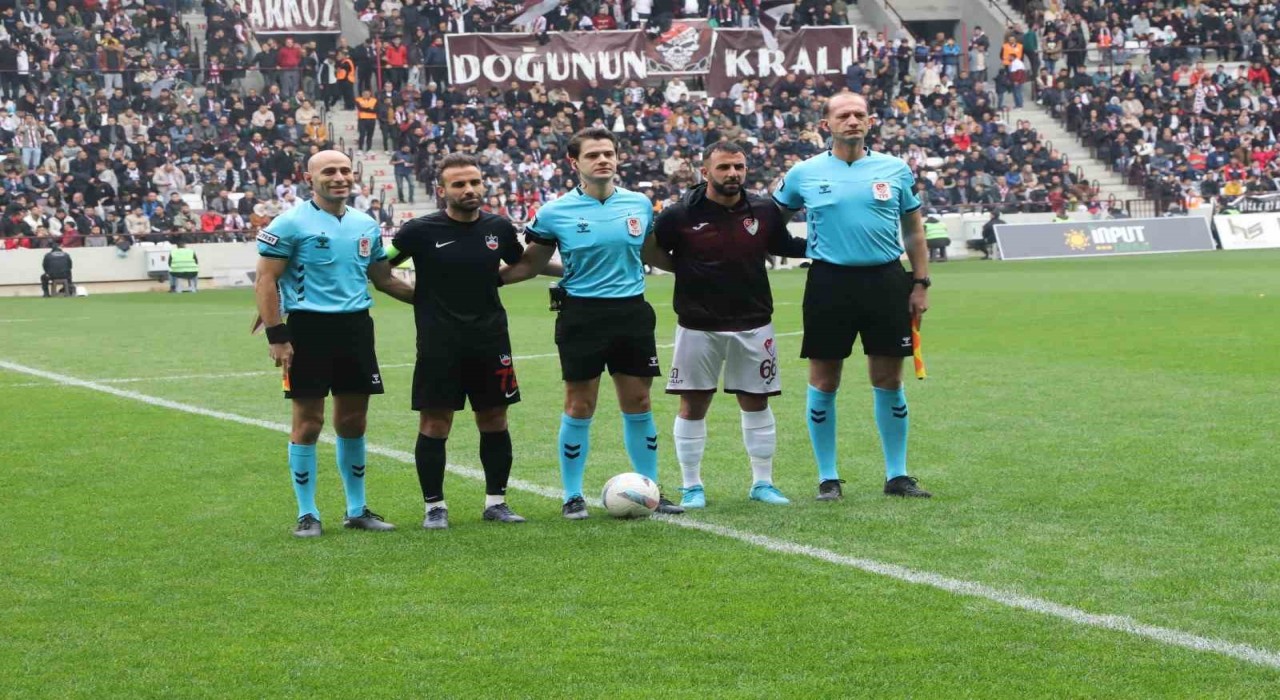 Elazığspor- Vanspor FK maçının hakemleri değişti