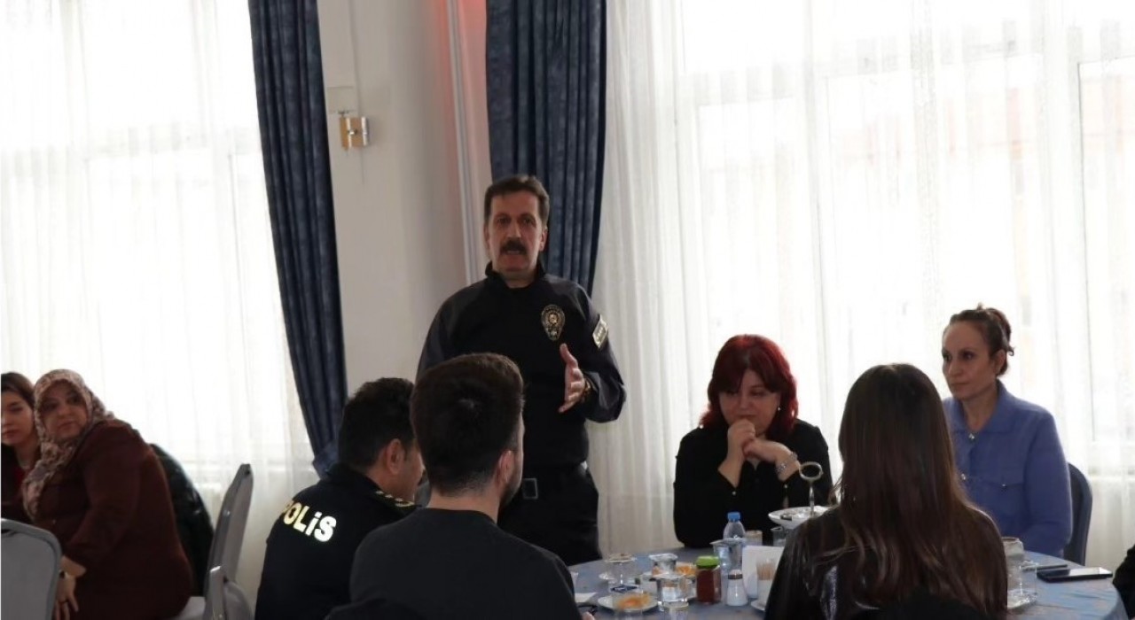 Emniyet Müdürü Osman Elbirden şehit ve gazi ailelerine vefa kahvaltısı