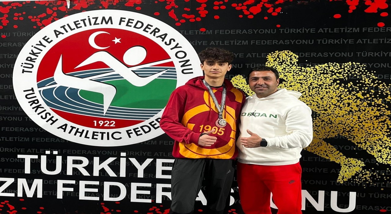 Erzincanlı Mahir İçli, Türkiye 2.’si Oldu