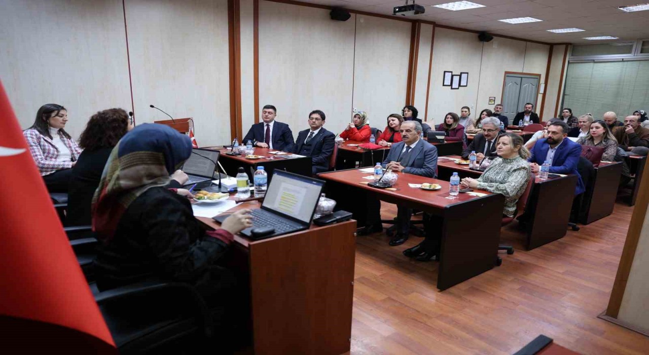 Erzurumda ‘Topraktan sofraya israf çalıştayı düzenlendi