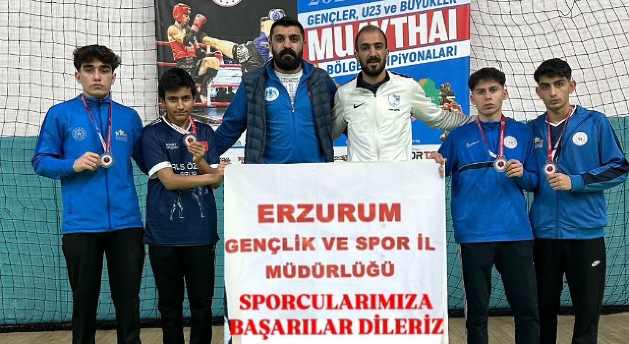 Erzurumlu Muay Thai Sporcuları Elazığ’dan Madalya İle Döndü