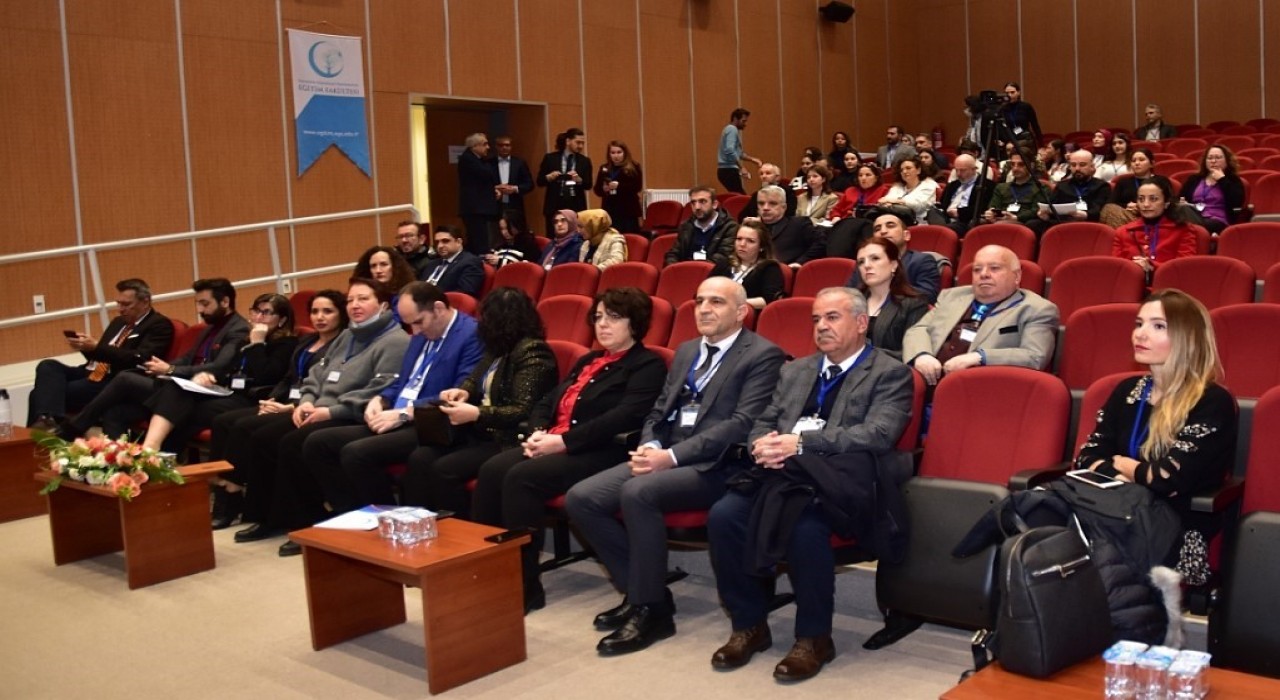 ESOGÜ Eğitim Fakültesinde Kaliteye Güven Çalıştayı düzenlendi