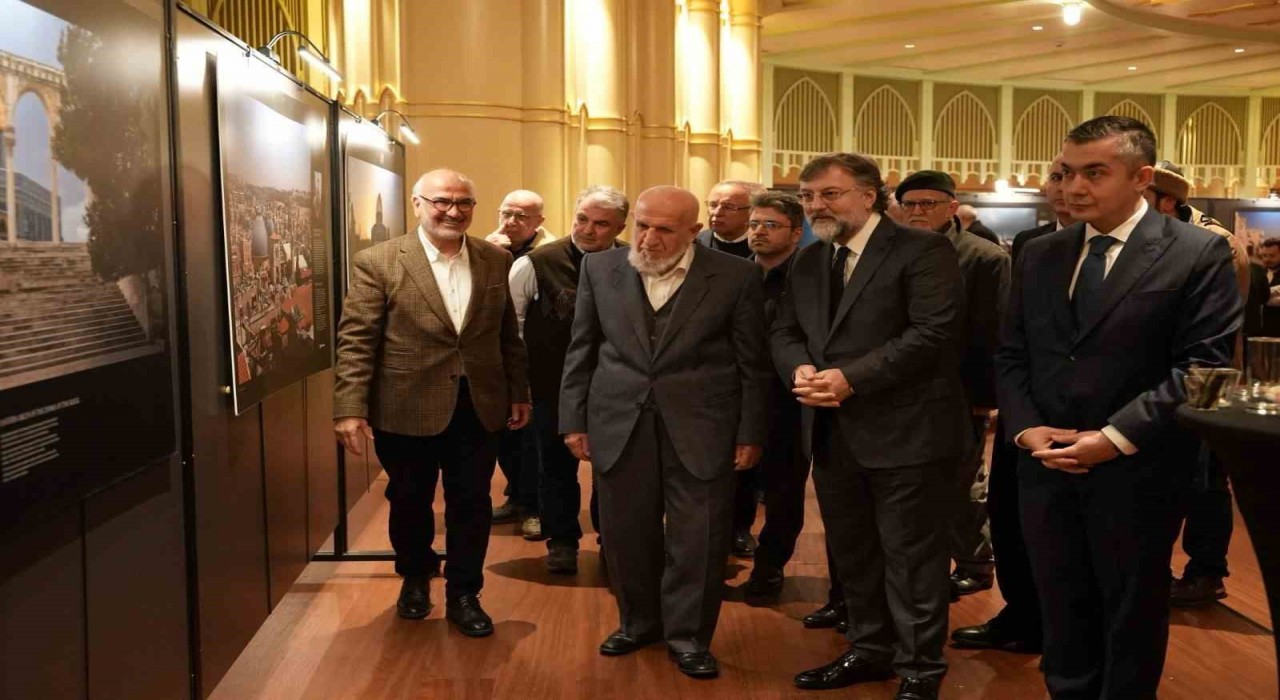 ‘Evliya Çelebinin Gözüyle Kudüsün Miracı kitabının tanıtımı gerçekleştirildi