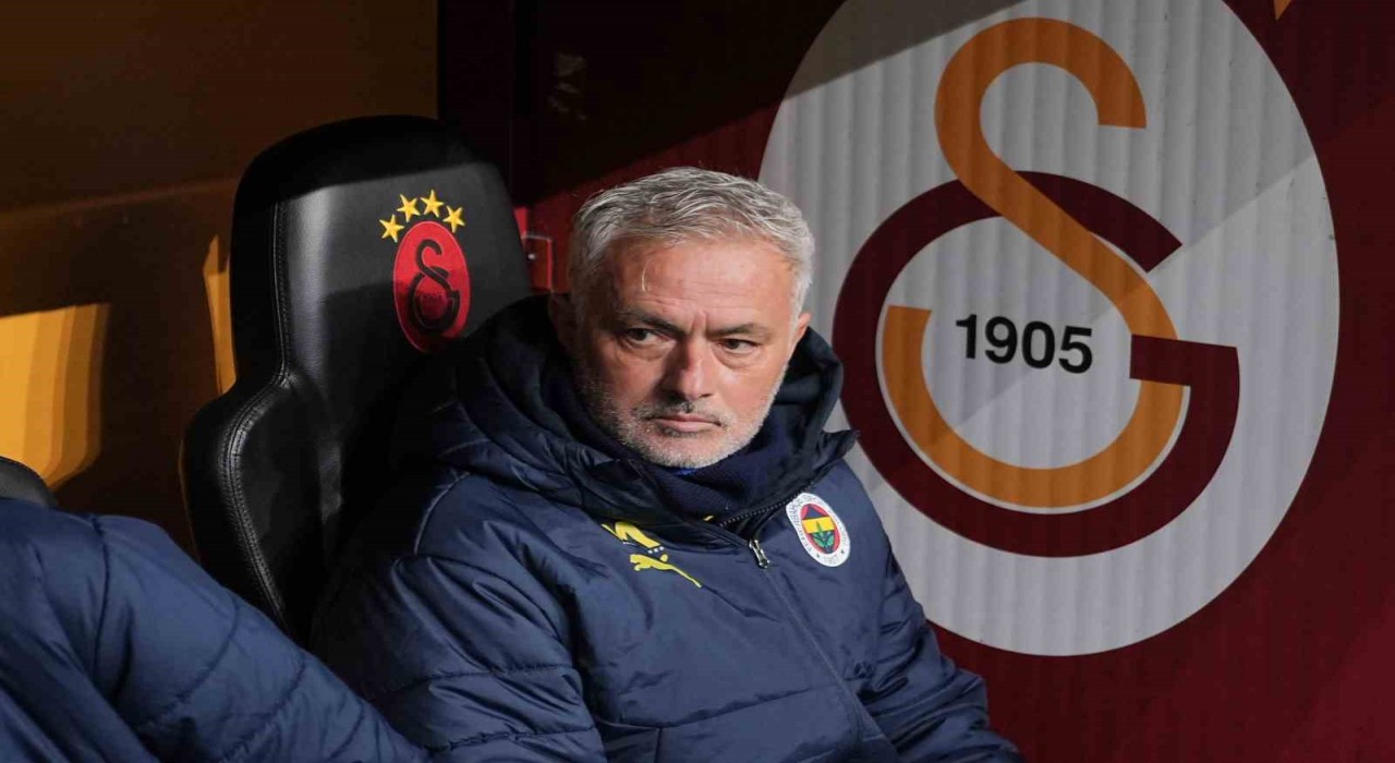 Fenerbahçeden Jose Mourinho açıklaması