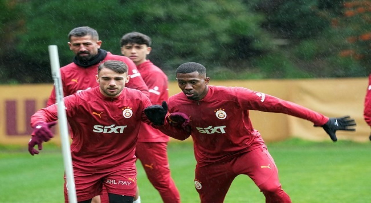 Galatasaray, Adana Demirspor maçı hazırlıklarına başladı